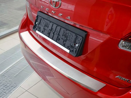 Фото Накладка на бампер з загином Toyota Venza 2013- Premium