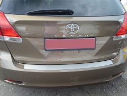 Накладка на бампер Toyota Venza 2012- Premium