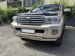Передній вус подвійна труба на Toyota Land Cruiser 200 2007-2015