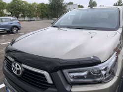 Дефлектор капота Toyota Hilux 2020-2024 EGR