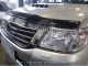 Дефлектор капота на Toyota Hilux 2011-2015 EGR темный - фото 1