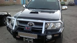 Дефлектор капота Toyota Hilux 2005-2011 SIM