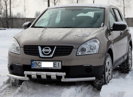 Photo Передний ус ступенчатый с грилем на Nissan Qashqai 2007-2010