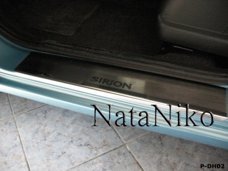 Фото Матові накладки на пороги Daihatsu Sirion 2008- Premium