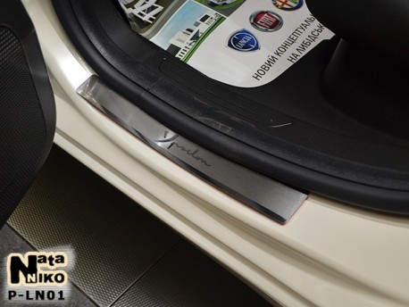 Photo Матовые накладки на пороги Lancia Ypsilon  2011- Premium