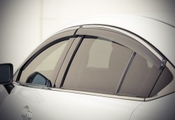 Ветровики с хром молдингом Mazda 6 2013- AVTM
