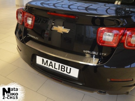 Фото Накладка на бампер з загином Chevrolet Malibu 2012- Premium