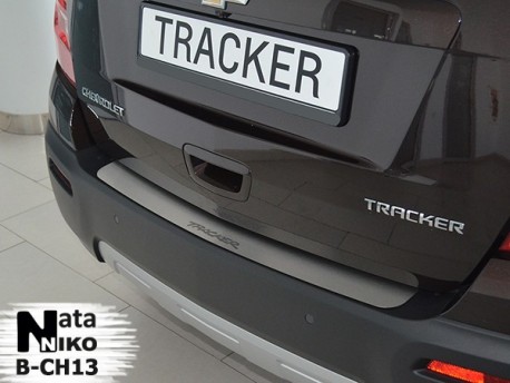 Photo Накладка на бампер Chevrolet Tracker 2013- Premium