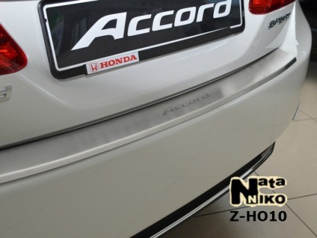 Фото Накладка на бампер з загином Honda Accord 2013- Premium