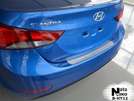 Photo Накладка на бампер Hyundai Elantra 2011- Premium