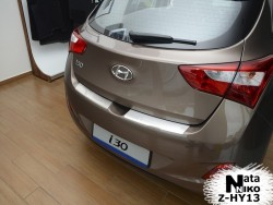 Накладка на бампер з загином Hyundai I30 2012- Premium