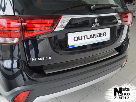 Photo Накладка на бампер с загибом Mitsubishi Outlander 2015- Premium