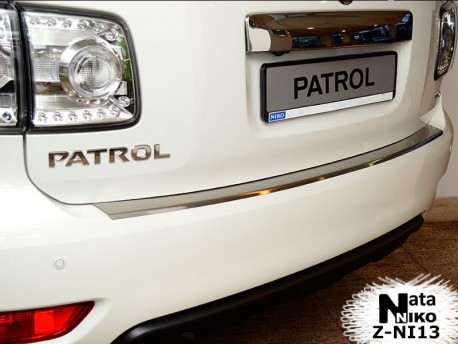 Фото Накладка на бампер з загином Nissan Patrol 2014- Premium