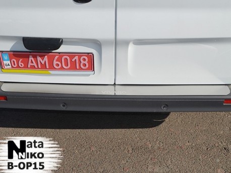 Фото Накладка на бампер Opel Vivaro 2001-2014 Premium