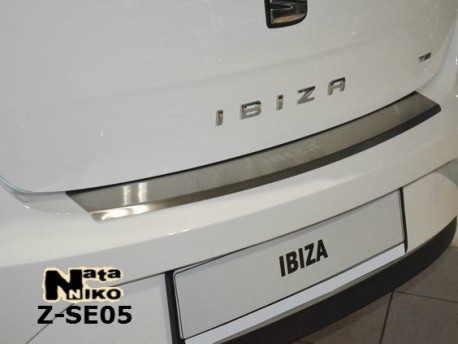 Photo Накладка на бампер с загибом Seat Ibiza 2008- 5 дверей Premium