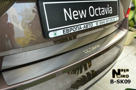 Photo Накладка на бампер Skoda Octavia A7 2013- Premium