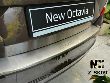 Photo Накладка на бампер с загибом Skoda Octavia A7 2013- 5 дверей Premium