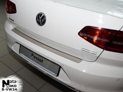 Накладка на бампер VW Passat B8 2015- 4 двері Premium