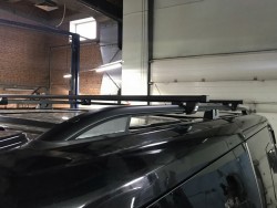 Рейлинги на крышу Ford Transit Custom 2013- черные из алюминия Crown