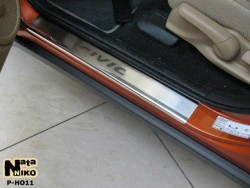 Матові накладки на пороги Honda Civic 5 дверей 2006-2011 Premium