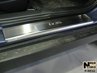 Матові накладки на пороги Hyundai IX35 2010- Premium