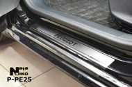 Матовые накладки на пороги Peugeot 208 5 дверей 2012- Premium