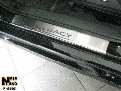 Матовые накладки на пороги Subaru Legacy 2009-2014 Premium