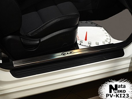 Photo Накладки на внутренние пороги Kia Cerato 2013- купе Premium