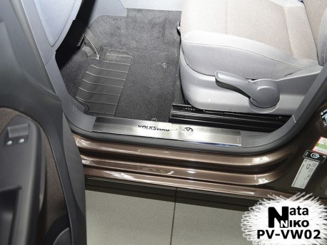 Photo Накладки на внутренние пороги Volkswagen Caddy 04-10. 10- Premium